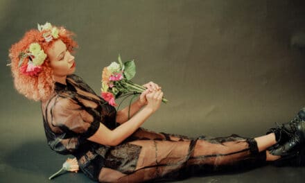 Kaleidoscope Pop artist Queen Mars Premieres her new single “QUEEN OF HEARTS”