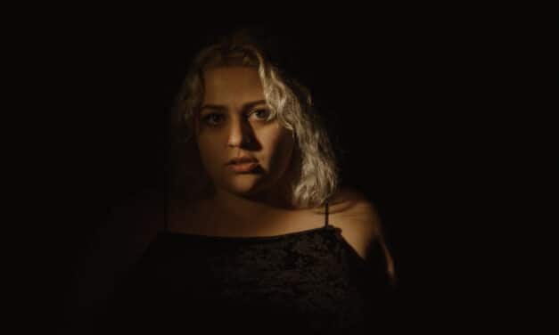 Nashville Indie-rocker Alyssa Joseph Dives Into Adulthood With New EP “Alive”