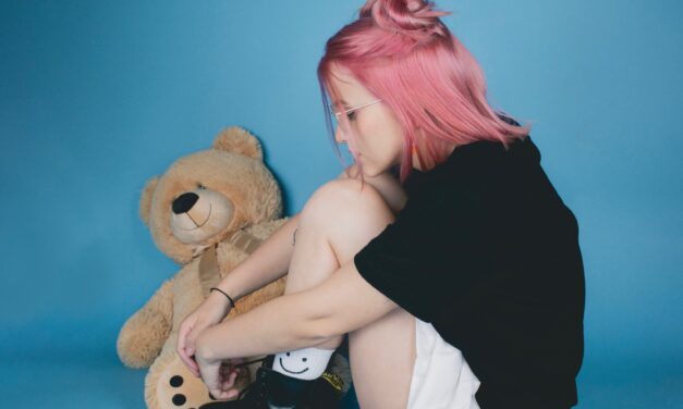 Independent Artist Aryy Drops New Single ‘softie with anger issues” and Unveils Upcoming EP Release