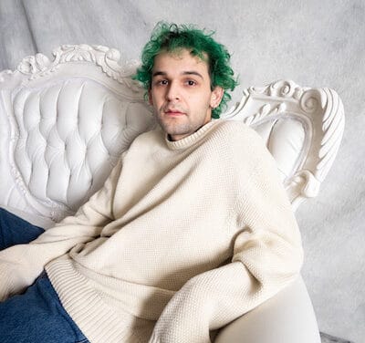 Indie Alt singer-songwriter Julian Skiboat Unveils New Enchanting Track “Selfish”