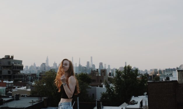 Lily Hain Unveils Debut EP ‘Drifted’