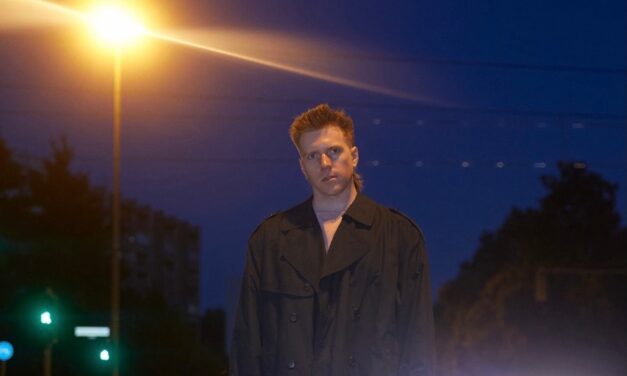 Nashville native artist Mote Talks Moving To Berlin, Studying Film and Releasing New Track “Bondage”