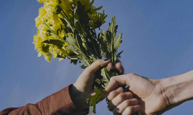 Me and The Moon RETURN WITH THE INDIE-FUELLED SINGLE “STRANGERS”