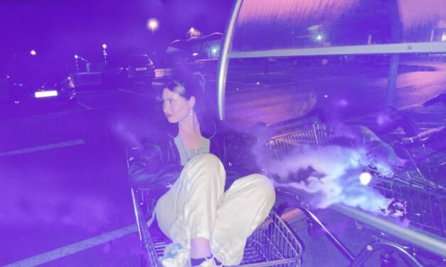 independent singer/songwriter/producer Ellie Knight Drops New Project “Better Things”