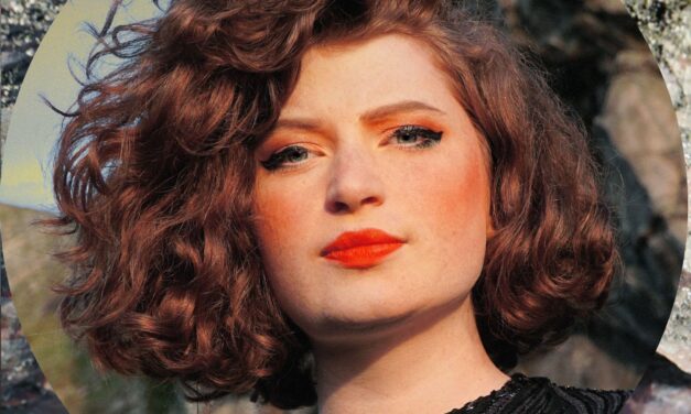 UK Grounding & Galactic Avant Psych Pop Rosie Tee Drops New Single “Anchors”