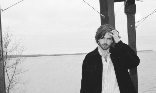 Montreal’s Alt Pop Artist Reno McCarthy Drops New Track “For a Moment”