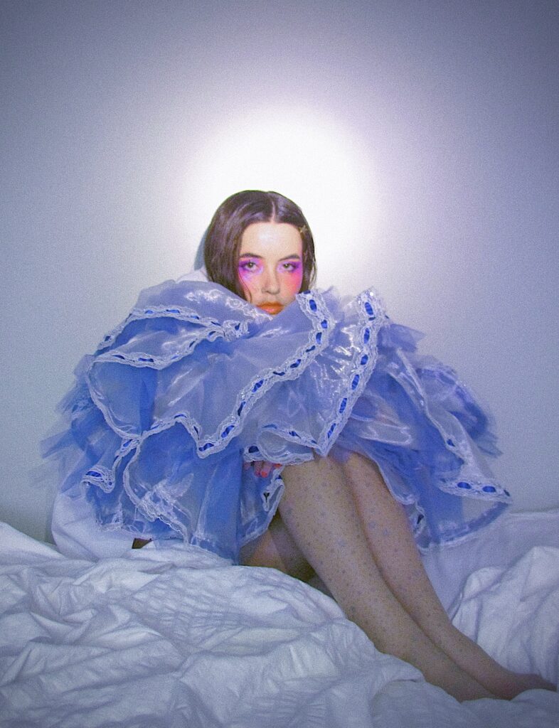 Las Vegasbased singer, songwriter and producer Sabriel, Drops Tropical New Single “Pulse” Mundane