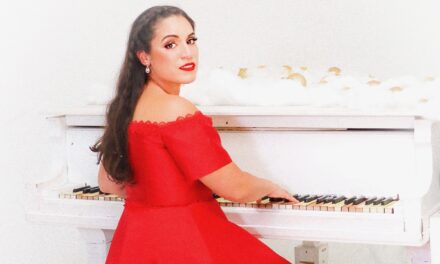 Musician and Actress Gina Naomi Baez Drops New Holiday Song ‘Tinsel and Tears’