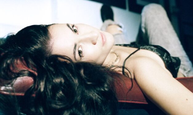Alex Jayne shares debut EP ‘The Blue’ 