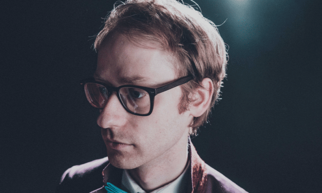 Sych-baroque Indie Pop Artist Niagara Moon Drops Debut Single “Bad Vibes”
