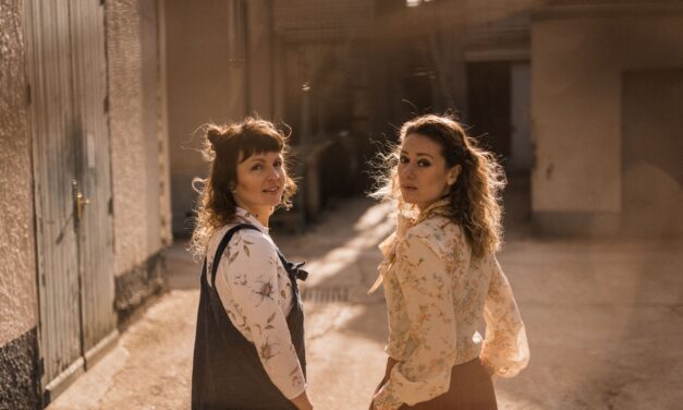 UK’S FINEST FOLK ACTS SOUND OF THE SIRENS ANNOUNCE BRAND NEW ALBUM ‘DAMAGE CONTROL’