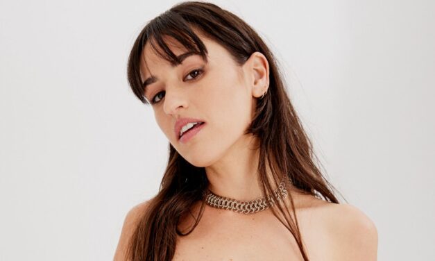 LA indie-soul artist RozziReadies New EP Berry  With Special Contribution From Nile Rodgers