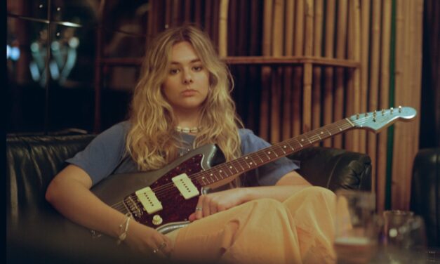 22-year-old singer-songwriter from Cornwall UK Bailey Tomkinson Shares New Single “CAN’T LOSE”