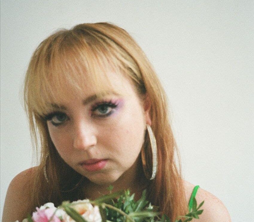 KIT MAJOR ANNOUNCES SHARES NEW SINGLE "I'M BITTER!" & ANNOUNCES DEBUT