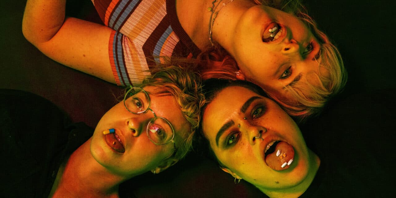 Copenhagen-based queer feminist pop-punk band girlcrush Drops New Video ‘Dysphoria! At the Psych Ward’
