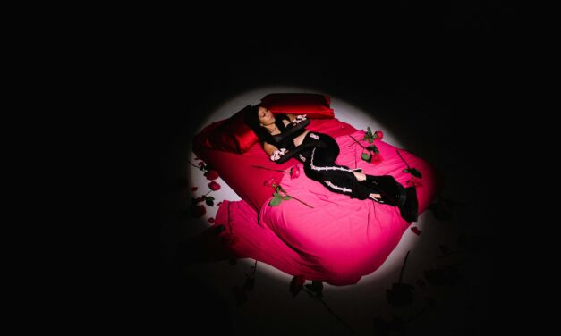 SERENA SUN WON’T SETTLE FOR “BREADCRUMBS” IN EMPOWERING NEW SINGLE 