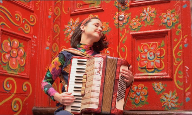 Discover the Curiosity of Pascuala Ilabaca y Fauna With La Curiosidad Tour