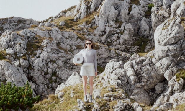 MOLTENO Returns With Stunning New Visuals For ‘Moonlight