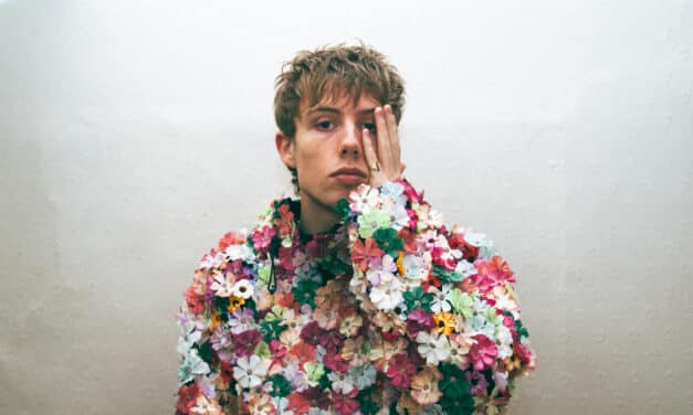 Emerging Artist DEVON Gives you ‘LIFE ADVICE’ WIth New Track