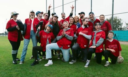 <strong>Betty Who Partners up With Athletic Greens for a friendly softball game celebrating her acclaimed new album, <em>BIG! </em></strong>