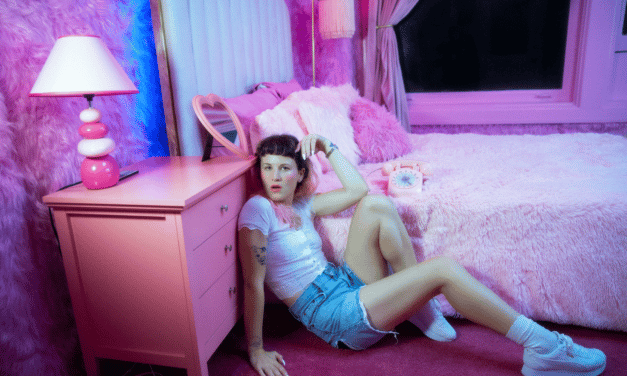 <strong>The Latest Party Nails & Boy Sim Collab “Like U” May Cause Severe Dancing</strong>