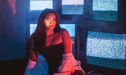 Sariah’s Gotta Have It Her Way in “WYD (What You Doing)”