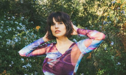 IMOGEN CLARK ANNOUNCES ACOUSTIC ALBUM CHOKING ON FUEL  FT. TOMMY EMMANUEL, JIM LAUDERDALE and  KEZIA GILL