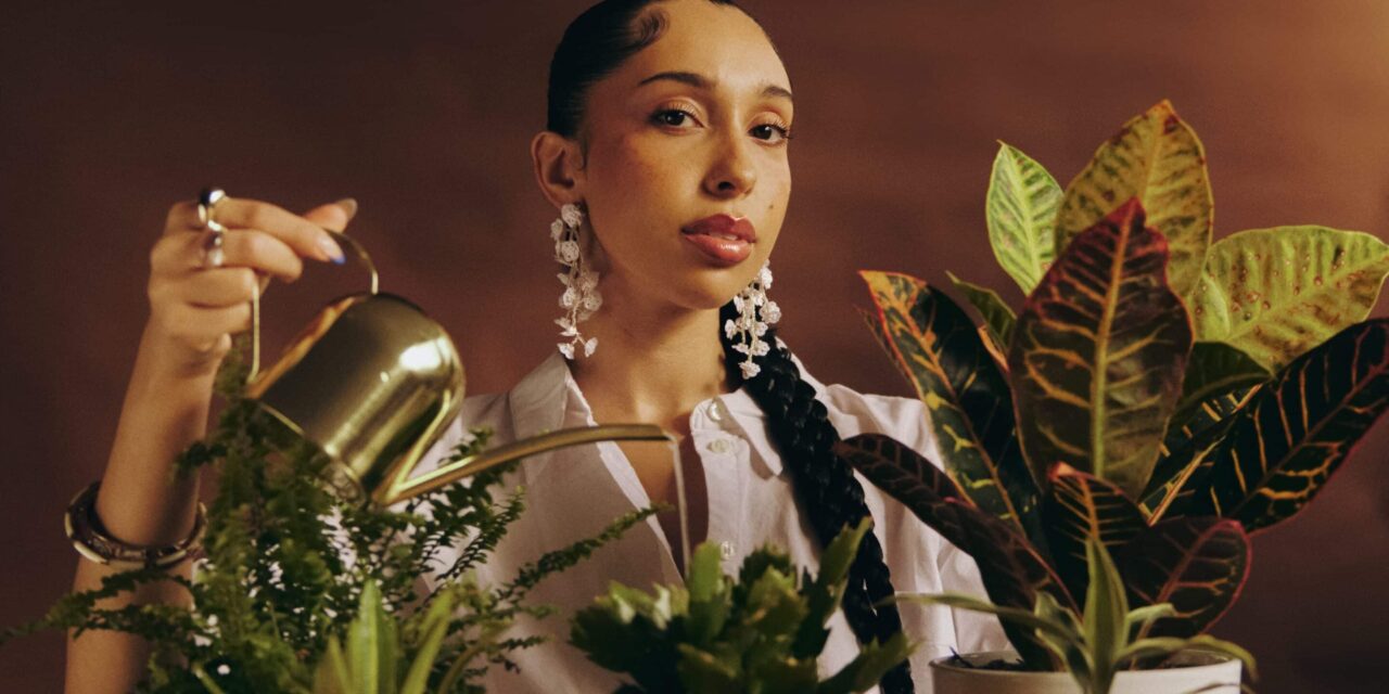 Geo Baddoo Blooms Into Herself on Empowering New Single ‘Look At Me’