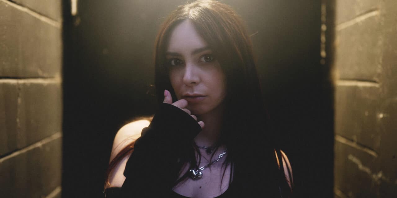 LØLØ SIGNS TO FEARLESS RECORDS + DROPS POP-PUNK FIRECRACKER “the devil wears converse”