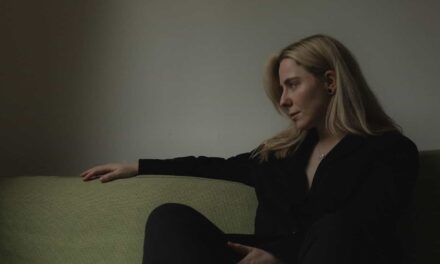RISING BRITISH SOUL & JAZZ SINGER LOIS LEVIN ANNOUNCES NEW EP ‘MOTIONS’