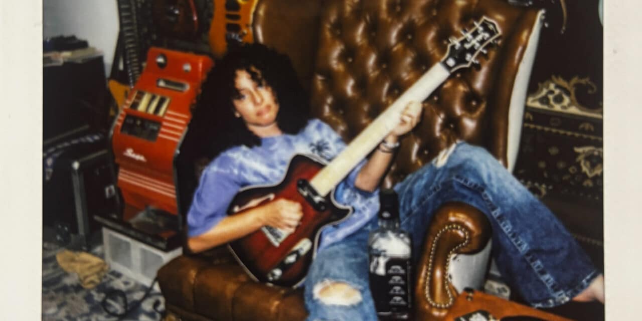 Sera Fae Twists Grunge, Shoegaze, and R&B Into Her Own Femme-Powered Universe With New Single “somewhere nice”