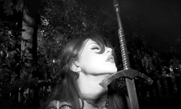 SCARLET NICOLE TURNS BETRAYAL INTO A DARK, FEMININE RITUAL ON NEW SINGLE “POISON”