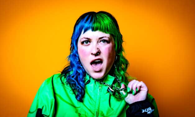 lolitslea on “Summer 09,” Surviving Burnout, and Turning Life’s Chaos Into RollerCoaster Tycoon